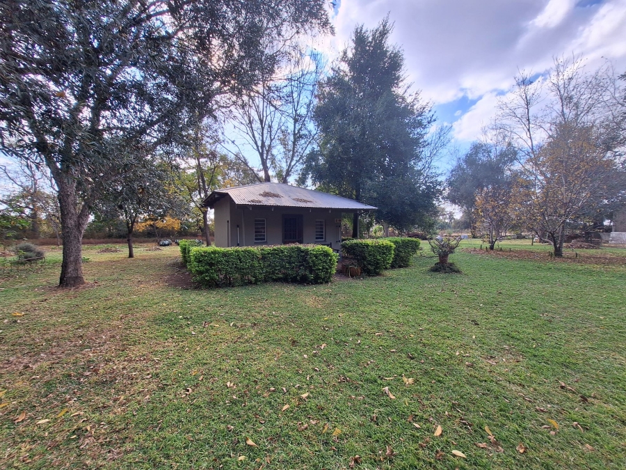 Commercial Property for Sale in Kroondal North West